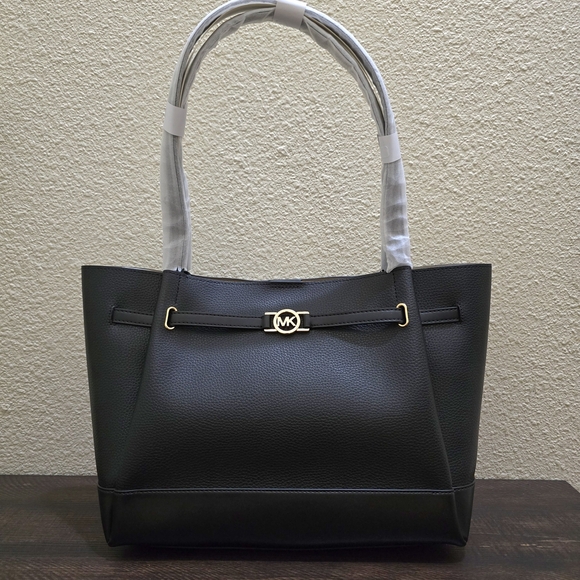 Michael Kors NWT Women's‎ Reed Large Belted Leather Tote Bag Purse Black - Picture 1 of 11